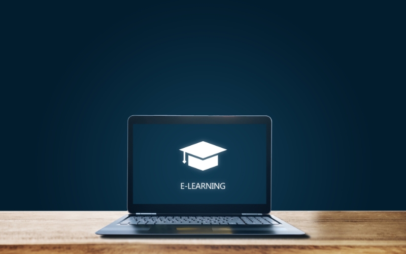 khái niệm hệ thống Elearning